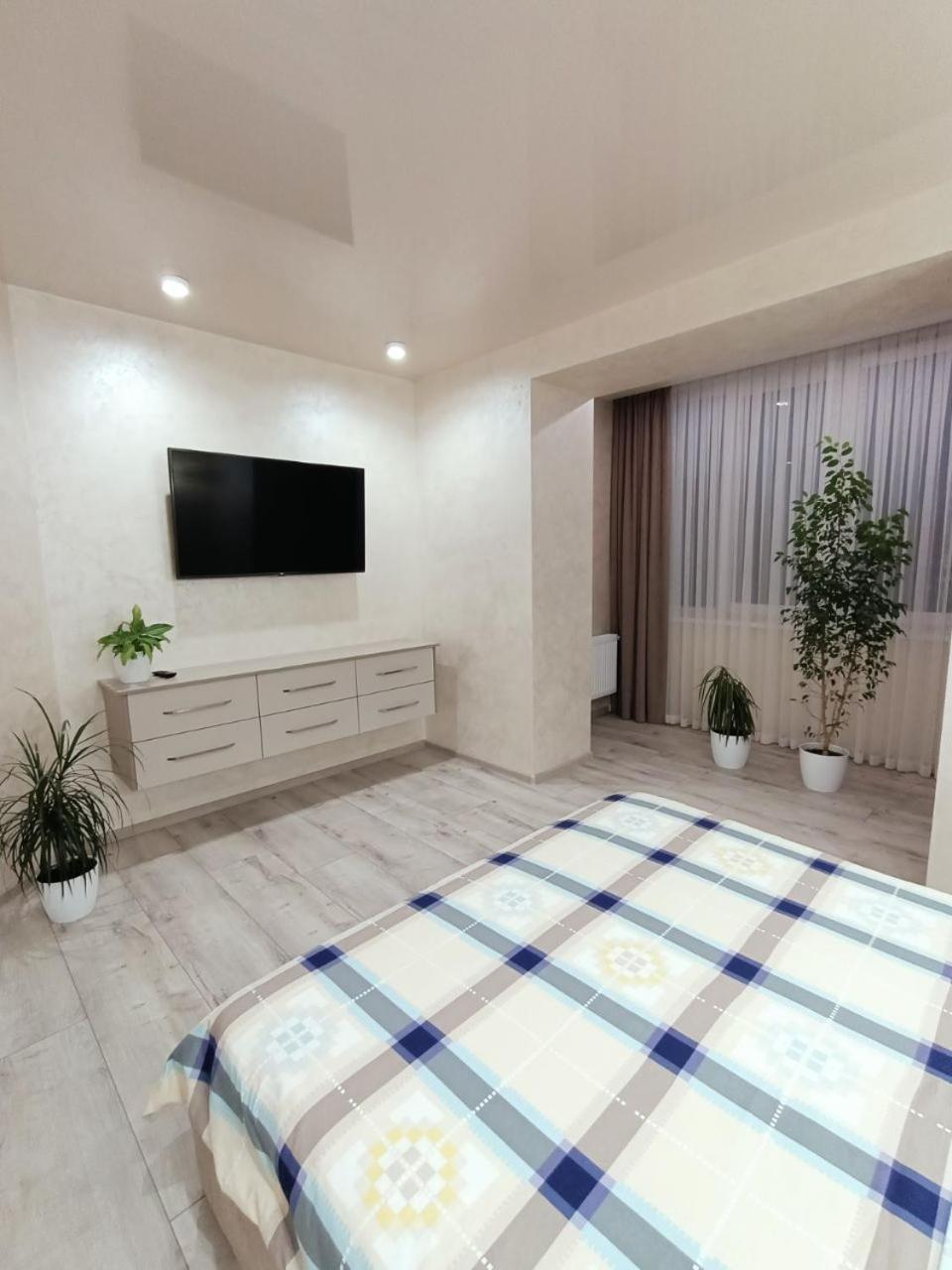 Apartment 2к шикарний люкс! *