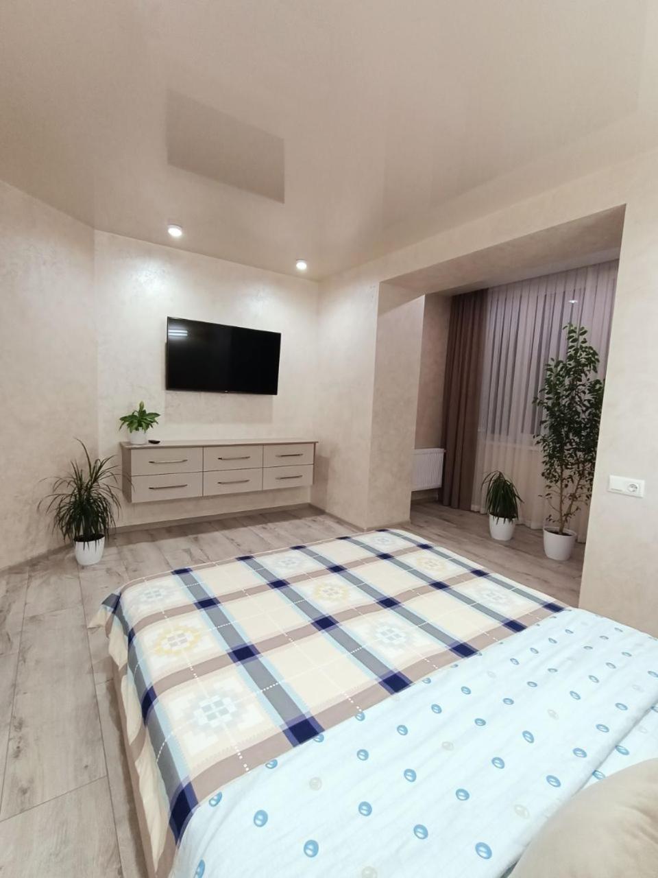 Apartment 2к шикарний люкс! *