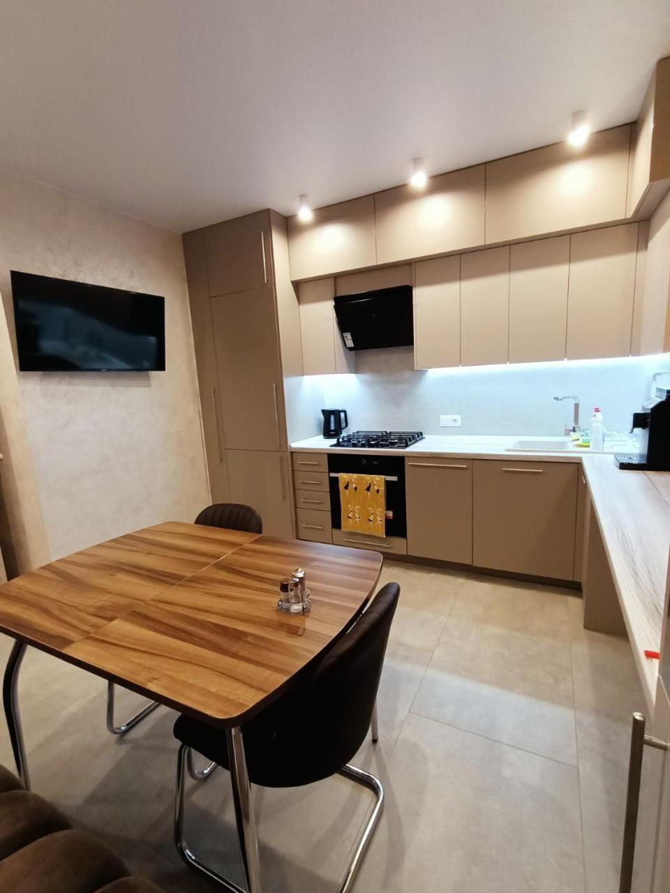 Apartment 2к шикарний люкс!
